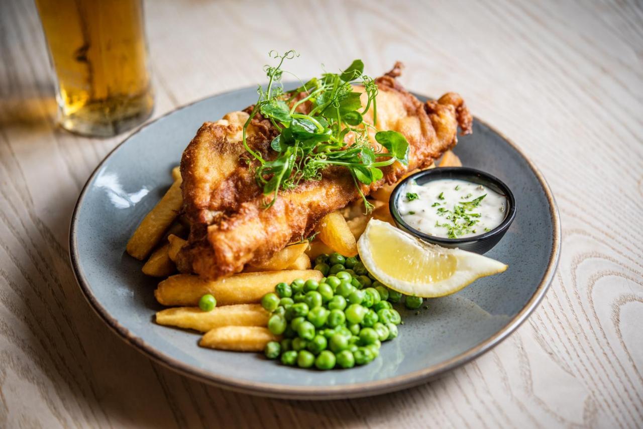 The Kings Arms Otterton Hotel Бъдли Салтъртън Екстериор снимка