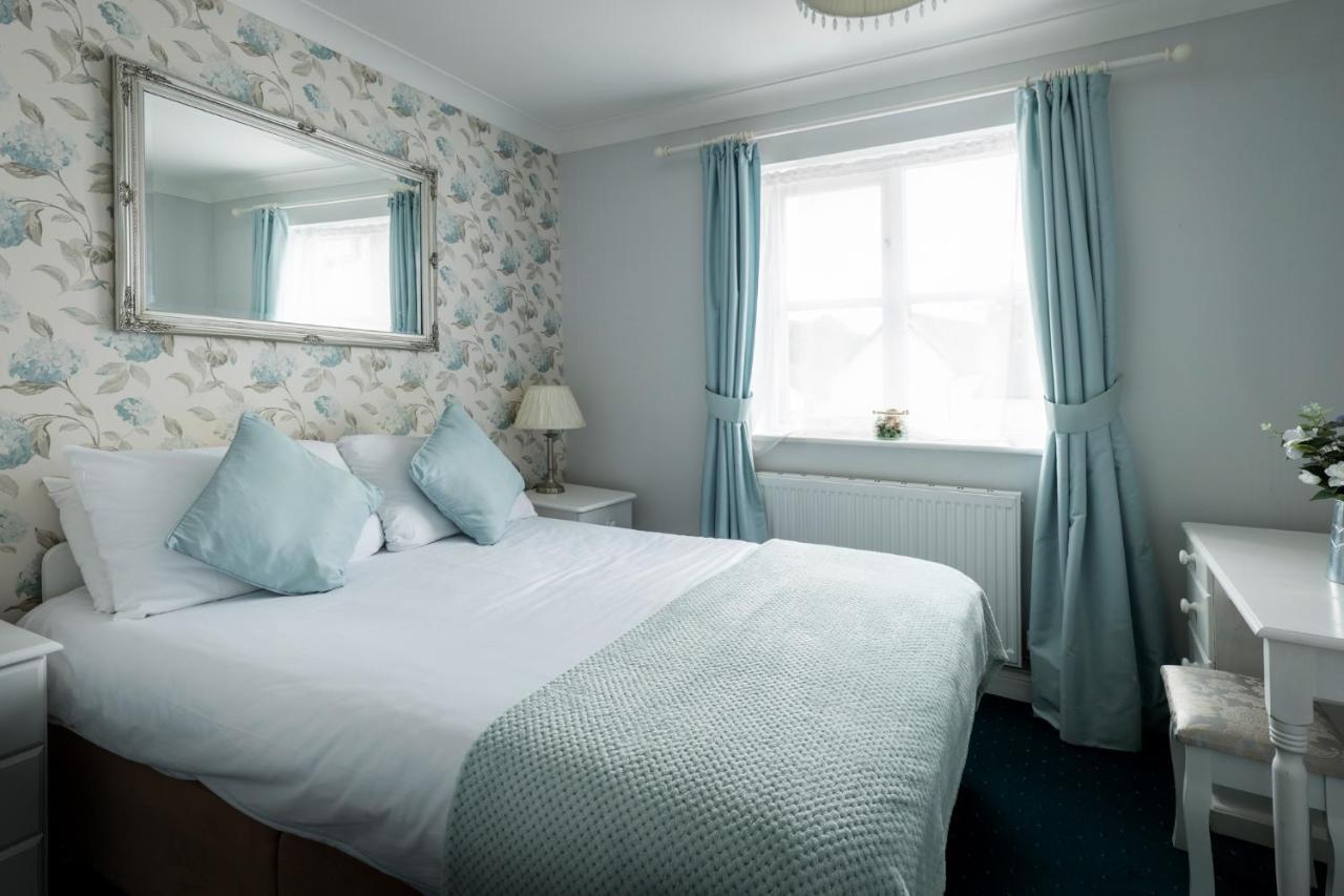The Kings Arms Otterton Hotel Бъдли Салтъртън Екстериор снимка