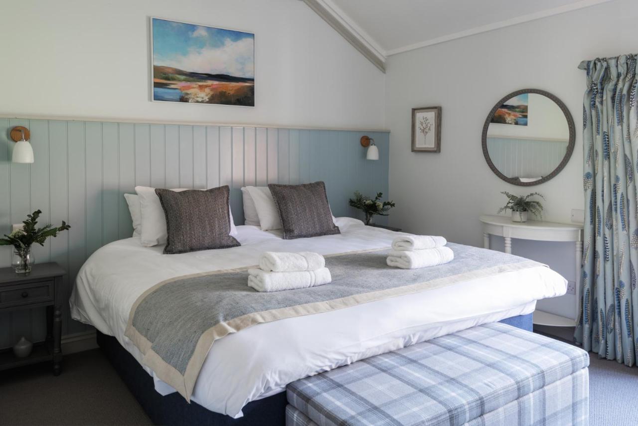 The Kings Arms Otterton Hotel Бъдли Салтъртън Екстериор снимка