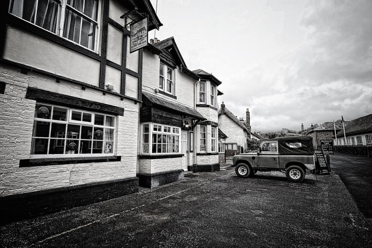 The Kings Arms Otterton Hotel Бъдли Салтъртън Екстериор снимка